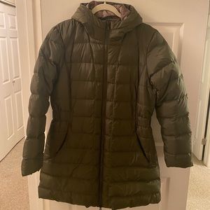 Womens North Face puffer jacket, XL